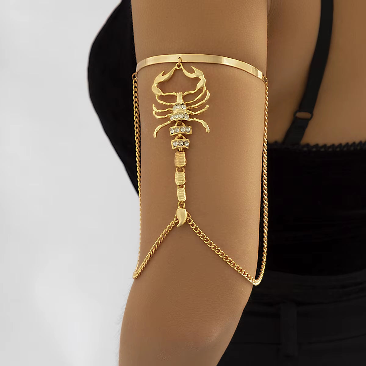 Vintage Refined Arm Bracelet Scorpion for Women